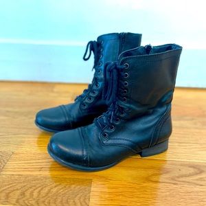 Steve Madden Black Leather Troopa Boots